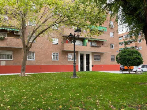 Piso en Avenida del Niño Jesús, 2
